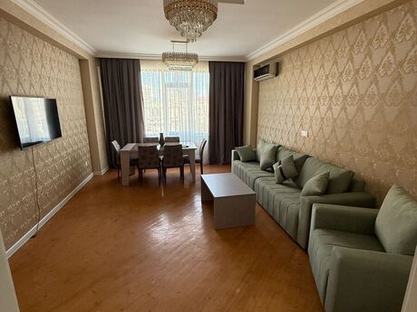 Kirayə 2 otaqlı mənzil, 80 m², Şah İsmayıl Xətai: 1 000 ₼/ay 2