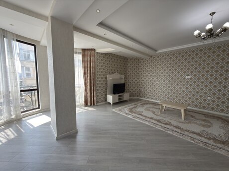 Kirayə 3 otaqlı mənzil, 150 m², Nəsimi: 1 400 ₼/ay 5