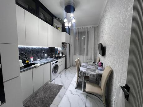 3 otaqlı mənzil, 102 m², İçəri Şəhər: 390 000 ₼ 2