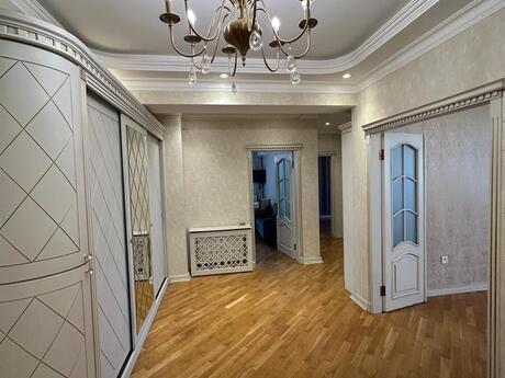 Kirayə 3 otaqlı mənzil, 140 m², Nəriman Nərimanov: 1 200 ₼/ay 3