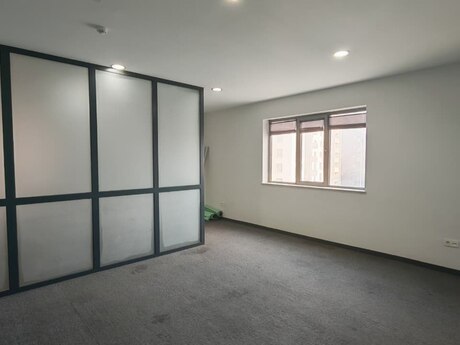 5-комн. офис - м. Шах Исмаил Хатаи - 190 м²
