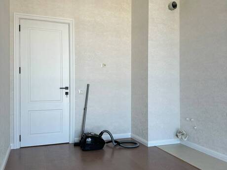 3 otaqlı mənzil, 98 m², Elmlər Akademiyası: 280 000 ₼ 2