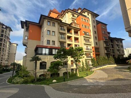 5-room apartment for rent, 300 m², Nərimanov: 5 000 ₼/mo 3