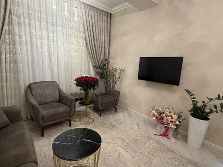 Объявление №6270532 - Баку, пос. Бакиханова, 3-комн., 90 м², 3/4 этаж