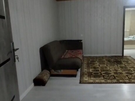 2 otaqlı həyət evi/bağ evi - 28 May m. - 65 m²