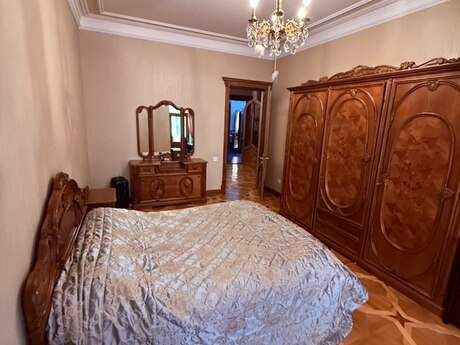 4 otaqlı mənzil, 230 m², Nəsimi: 650 000 ₼ 5