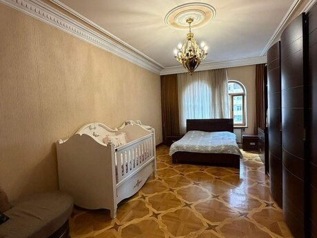 4 otaqlı mənzil, 230 m², Nəsimi: 650 000 ₼ 3