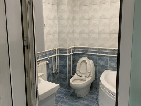 3 otaqlı həyət evi/bağ evi - Avtovağzal m. - 70 m²