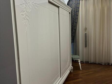 5 rooms · 250 m² · floor 13/14, 28 May