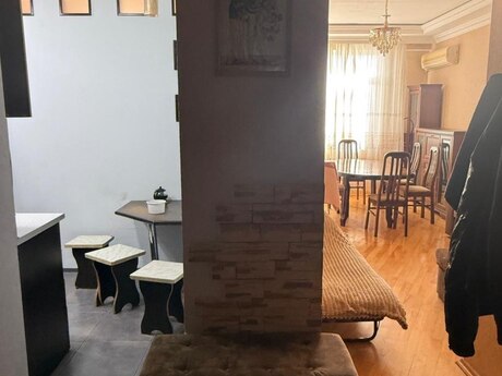 3 otaqlı yeni tikili - İnşaatçılar m. - 90 m²