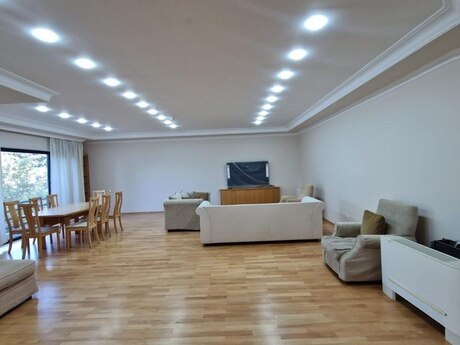 Аренда: 4-комнатная квартира, 170 м², 28 May: 3 800 ₼/мес 4