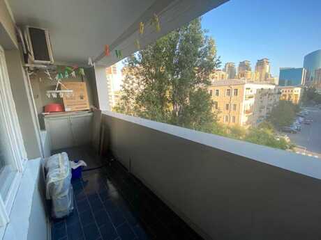 3 otaqlı mənzil, 76 m², 28 May: 270 000 ₼ 3