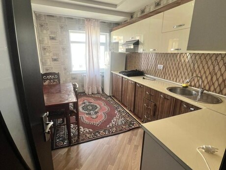 2 otaq · 75 m² · 6/6 mərtəbə, Masazır