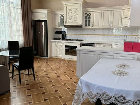 Gənclikdə 8 otaqlı həyət evi kirayə verilir, 500 m², 6 800 AZN/ay, şəkil 4 / 12