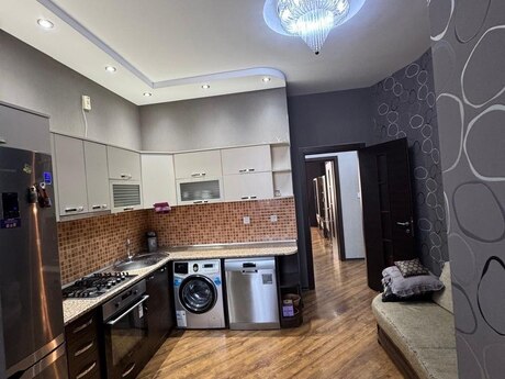 Kirayə 3 otaqlı mənzil, 100 m², Sahil: 1 300 ₼/ay 5