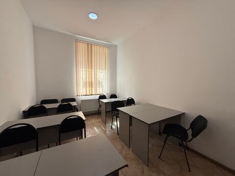 Elan №6271218 - Bakı, Elmlər Akademiyası m., 12 otaqlı, 240 m²