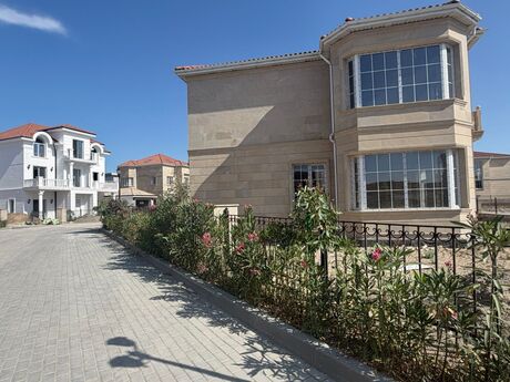 5 otaqlı həyət evi, 290 m², Suraxanı: 697 000 ₼ 3