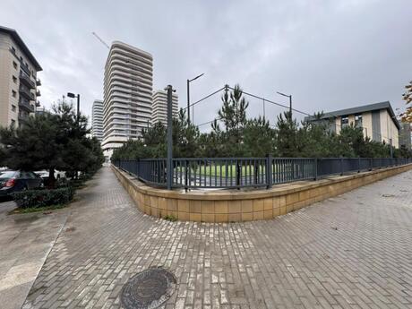 4-комнатная квартира, 176 м², Ağ şəhər: 686 000 ₼ 2