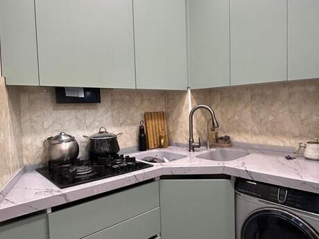 3-комнатная квартира, 75 м², 8-ci mikrorayon: 195 000 ₼ 5