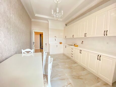 Elan №6271508 - Bakı, 28 May m., 2 otaqlı, 90 m², 9/14 mərtəbə