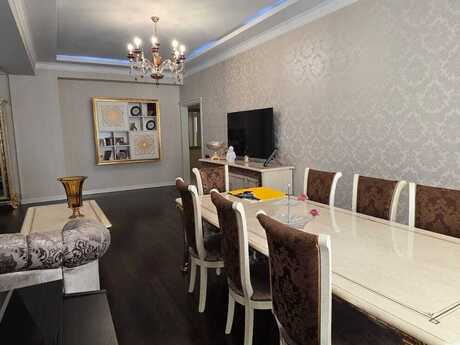 Аренда: 3-комнатная квартира, 136 м², Nizami: 2 400 ₼/мес 4