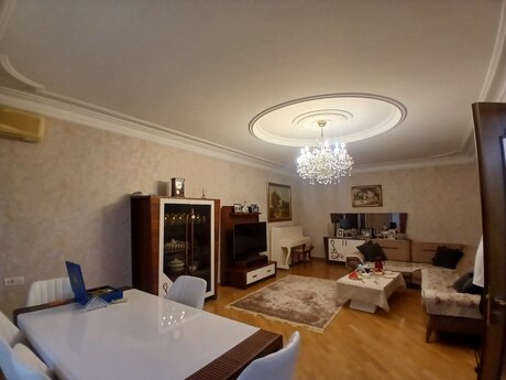 11 otaqlı həyət evi, 700 m², Nərimanov: 1 500 000 ₼ 3