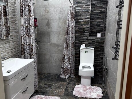3-комнатная квартира, 170 м², 28 May: 505 000 ₼ 5