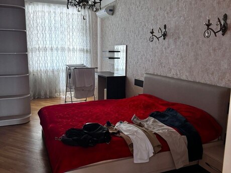 3-комнатная квартира, 170 м², 28 May: 505 000 ₼ 2