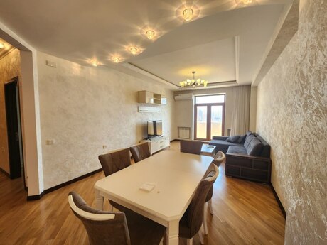 Elan №6271792 - Bakı, Nəsimi r., 3 otaqlı, 117 m², 11/17 mərtəbə