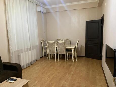 Elan №6271817 - Bakı, Yasamal r., 2 otaqlı, 70 m², 8/9 mərtəbə