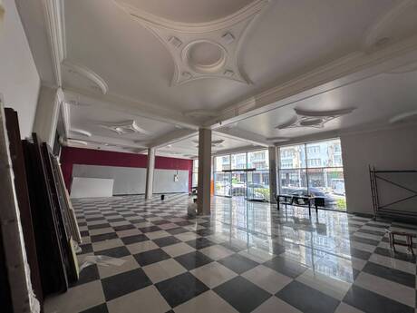 Obyekt - 8 Noyabr m. - 250 m²