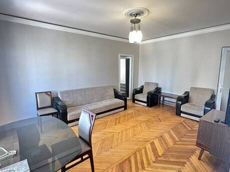 2 otaqlı köhnə tikili - Elmlər Akademiyası m. - 55 m²