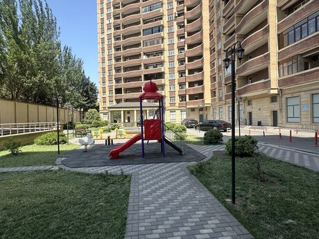 2 rooms · 105 m² · floor 5/18, Gənclik