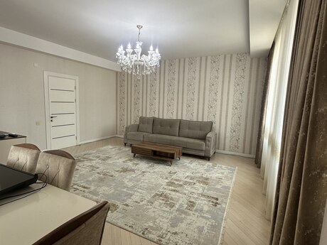 Kirayə 2 otaqlı mənzil, 105 m², Gənclik: 1 100 ₼/ay 3