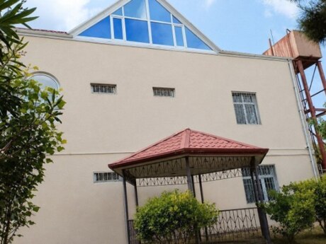 6 otaqlı həyət evi, 360 m², Novxanı: 178 000 ₼ 2