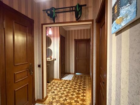 3-room apartment, 80 m², Nəsimi: 250 000 ₼ 5