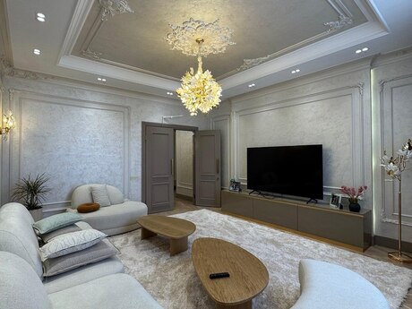 7-комнатная квартира, 220 м², Nəriman Nərimanov: 689 999 ₼ 3