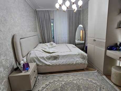 Azadlıq Prospektidə 4 otaqlı köhnə tikili mənzil satılır, 120 m², 274 900 AZN, şəkil 4 / 12