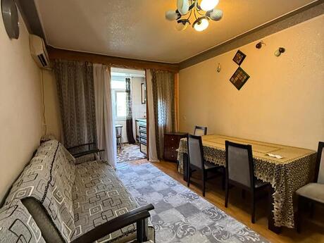 Elan №6272187 - Bakı, 8-ci mikrorayon q., 3 otaqlı, 65 m², 5/5 mərtəbə
