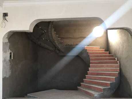 7 otaqlı həyət evi, 1 300 m², 8-ci mikrorayon: 950 000 ₼ 3