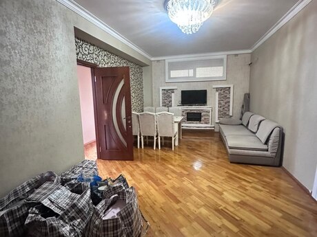 Elan №6272293 - Bakı, Qara Qarayev m., 4 otaqlı, 135 m², 3/17 mərtəbə