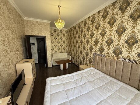1 otaqlı yeni tikili - Yasamal q. - 45 m²