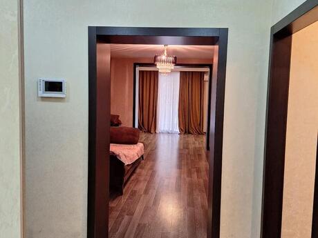 Elan №6272382 - Bakı, Nəriman Nərimanov m., 3 otaqlı, 100 m², 1/5 mərtəbə