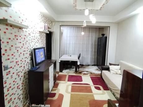 Elan №6272408 - Bakı, Memar Əcəmi m., 2 otaqlı, 54 m², 4/5 mərtəbə