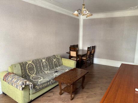 Elan №6272427 - Bakı, Həzi Aslanov m., 3 otaqlı, 70 m², 2/9 mərtəbə