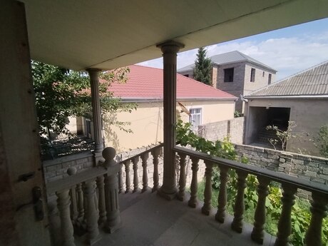 4 otaqlı həyət evi, 180 m², Zabrat: 100 000 ₼ 3