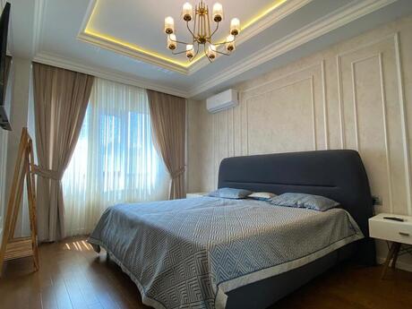 3-комн. новостройка - м. Нариман Нариманов - 100 м²
