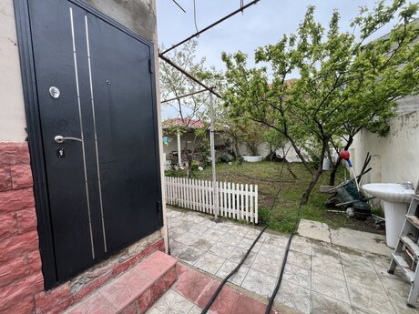4 otaqlı həyət evi, 200 m², Novxanı: 180 000 ₼ 3