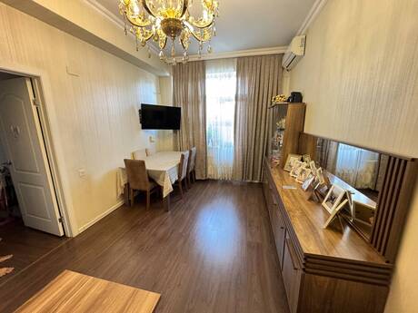 2 otaq · 60 m² · 2/9 mərtəbə, Elmlər Akademiyası