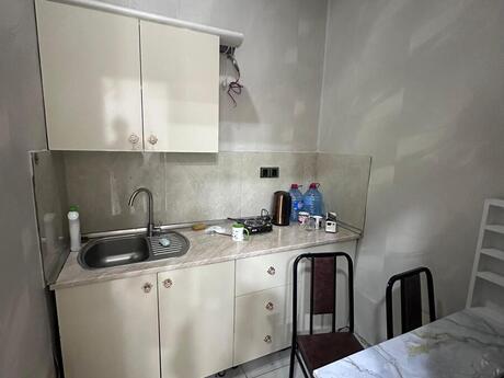 Obyekt - Memar Əcəmi m. - 45 m²